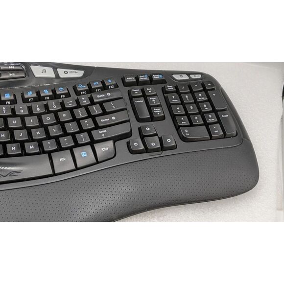 Logitech K350 Wireless Comfort Wave Ergonomic Keyboard + 510 wireless mouse - Picture 3 of 5